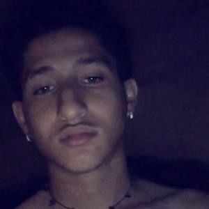 Meet your Posher, Derek